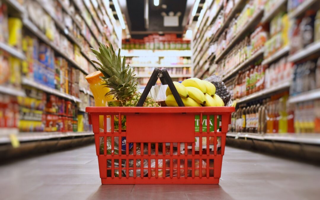 Grocery store with food basket